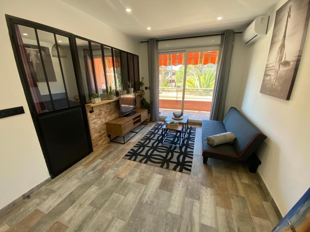 Appartement Vue Mer Avec Place De Parking Privee Sainte-Maxime Eksteriør billede