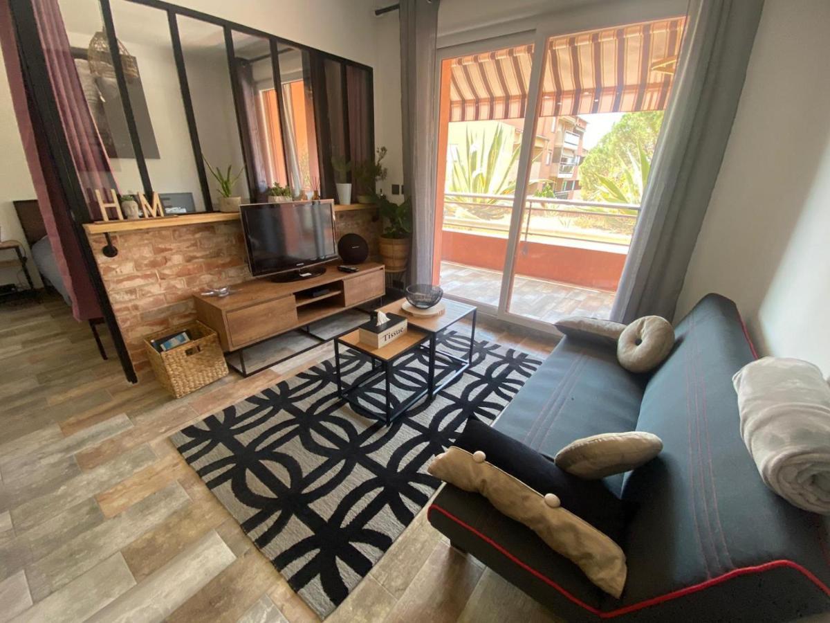 Appartement Vue Mer Avec Place De Parking Privee Sainte-Maxime Eksteriør billede